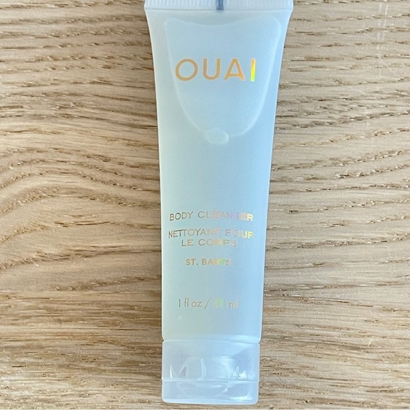 OUAI body cleanser 30ml  OUAI scalp and body scrub 30g  St. Barts mini new skin - Picture 2 of 8